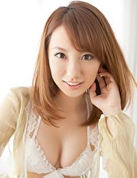 Asuza Yamamoto will make your day with this All Gravure gallery.